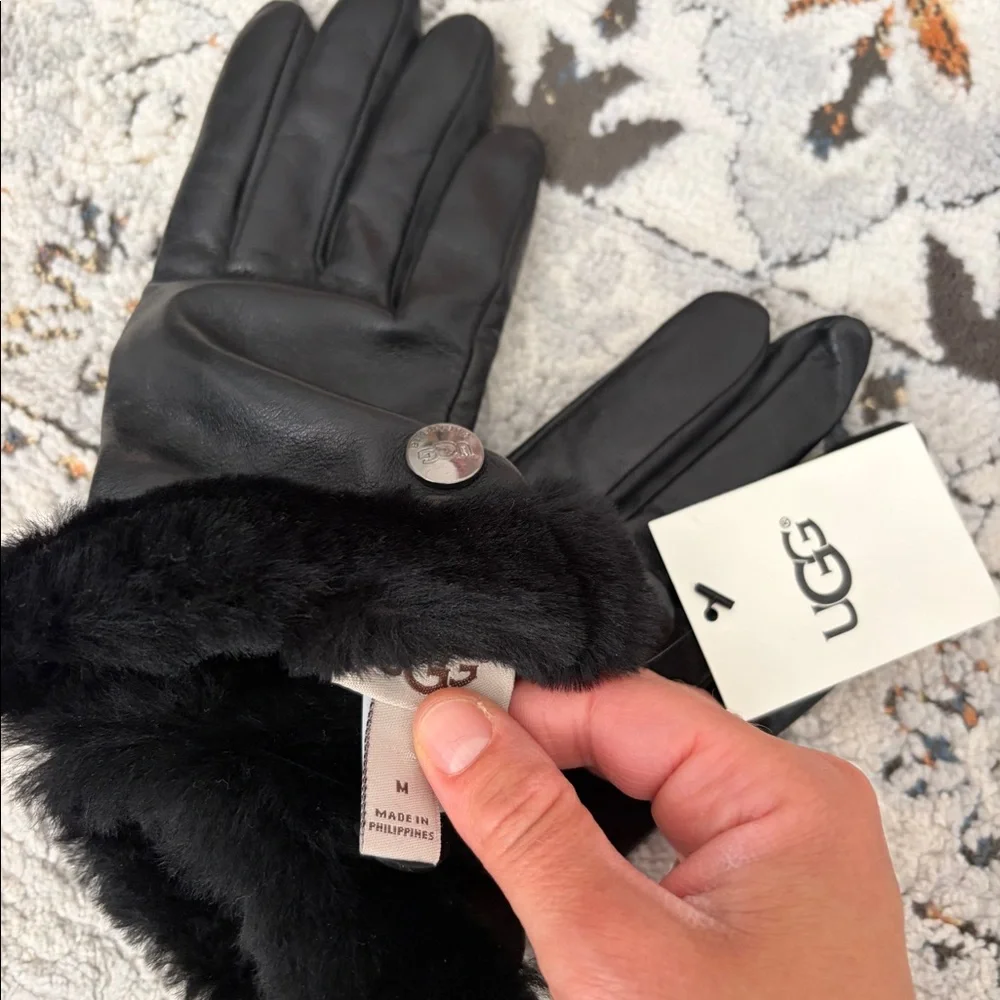 NWT UGG shearling cuff leather gloves, size M